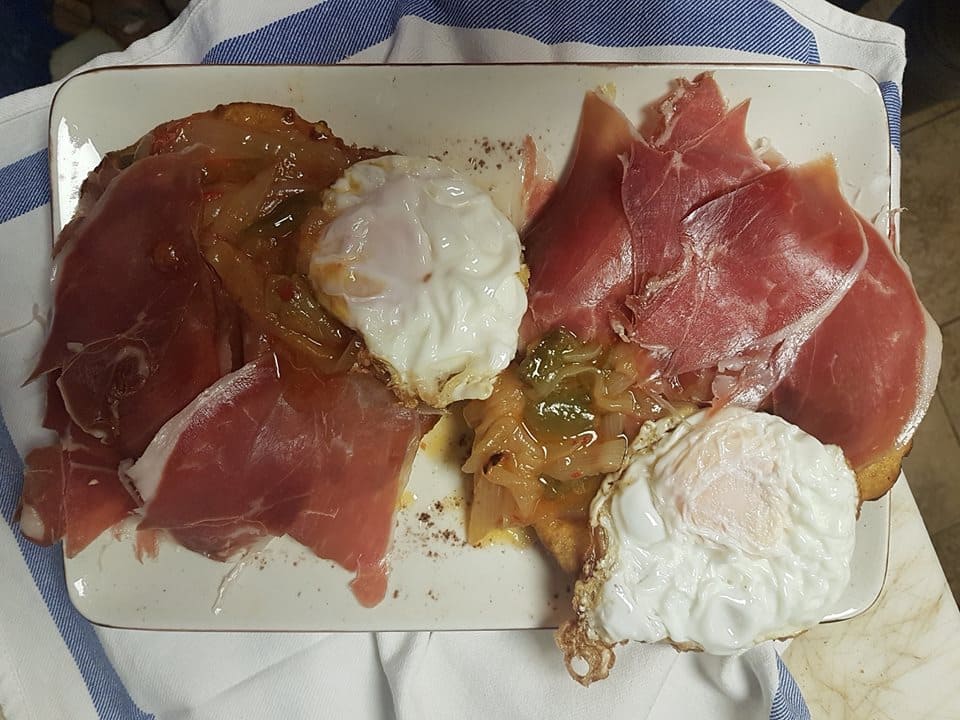 torto-jamon-huevo-cabana-conce-restaurante-asturias.jpg