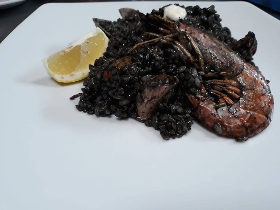 arroz-negro-cabana-conce-restaurante-asturias.jpg