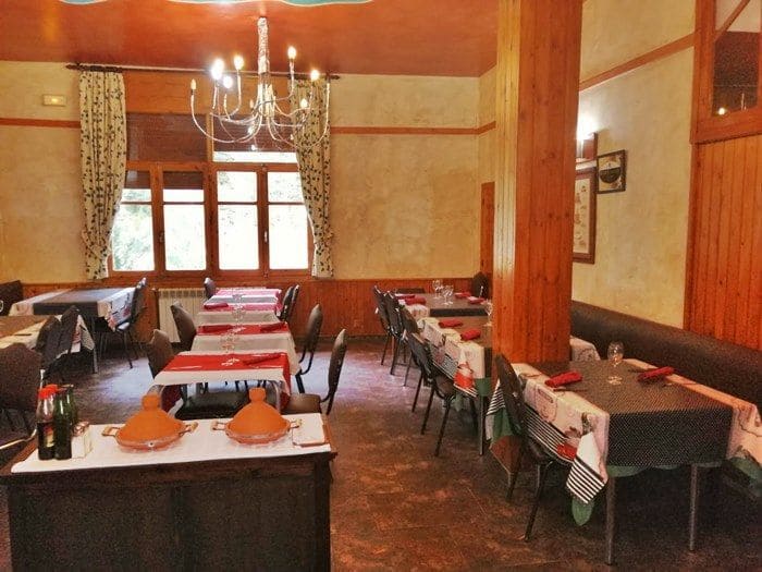 Restaurante aragonés de cocina moderna y de fusión que se encuentra ubicado en Huesca.              