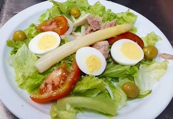ensalada-huevo-la-torreta-restaurante-madrid.jpg