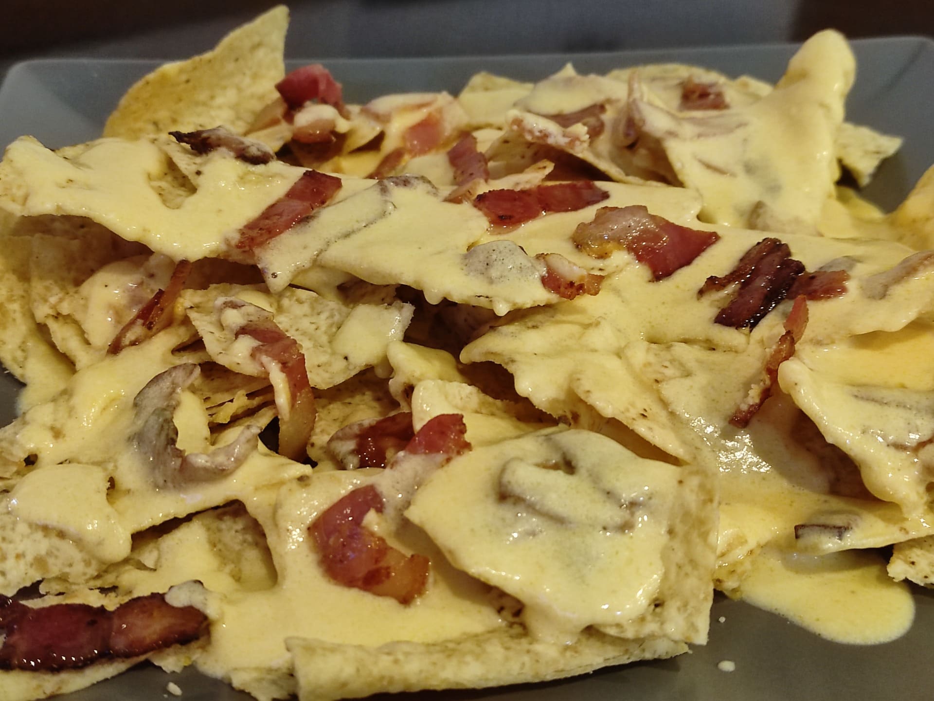 Buenos menús para peregrinos y visitantes de cocina casera gallega a 400 metros de la casa de Concello de Caldas de Reis, Pontevedra.