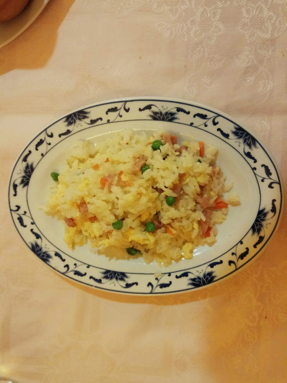 arroz-tres-delicias-guisantes-restaurante-pekin-donosti-san-sebastian.jpg
