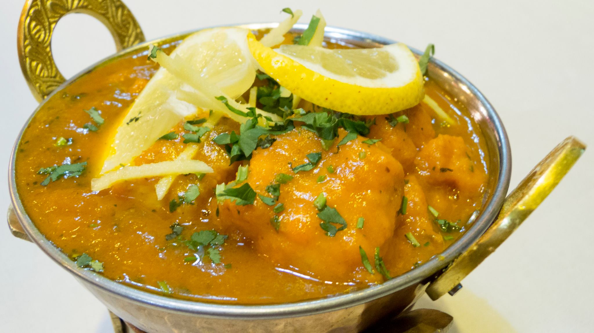 restaurante-sagar-madrid-hindu-limon-perejil-pollo.jpg