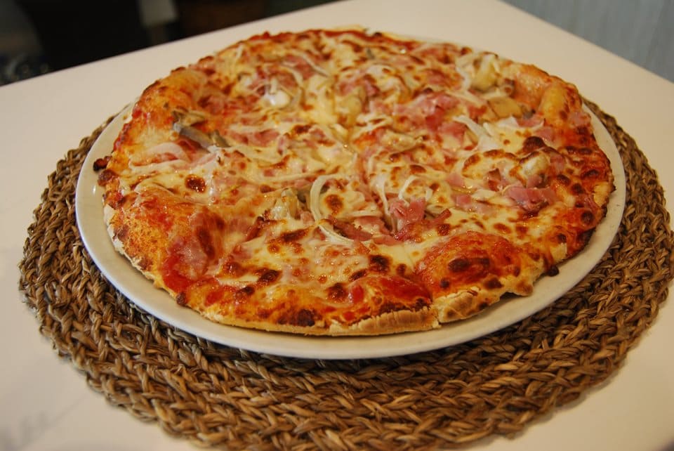 pizza-restaurante-traviatta-laredo.jpg