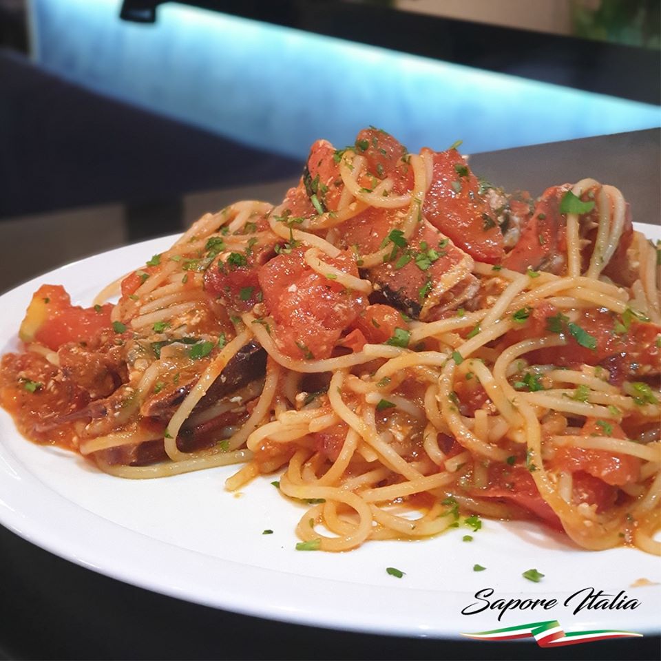 pasta-spaguettis-bogavante-restaurante-sapore-a-italia-granada.jpg