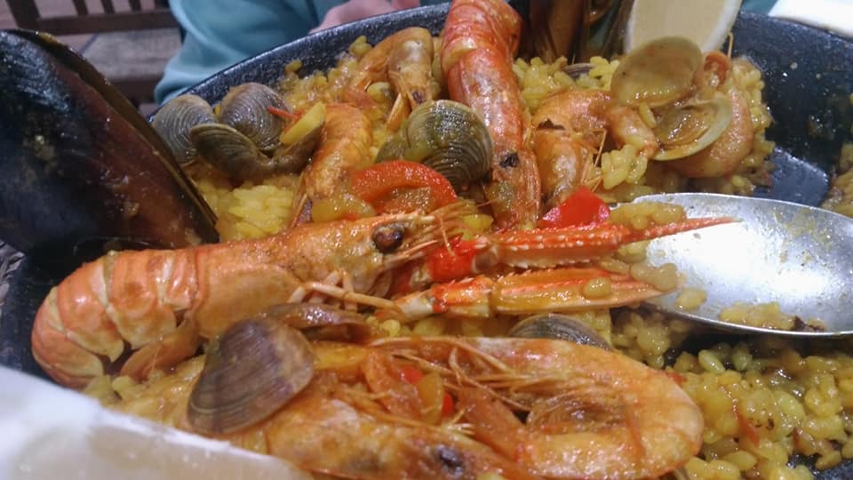paella-marisco-arroz-langostinos-gambas-restaurante-taberna-divisa-blanca-granada-andalucia.jpg