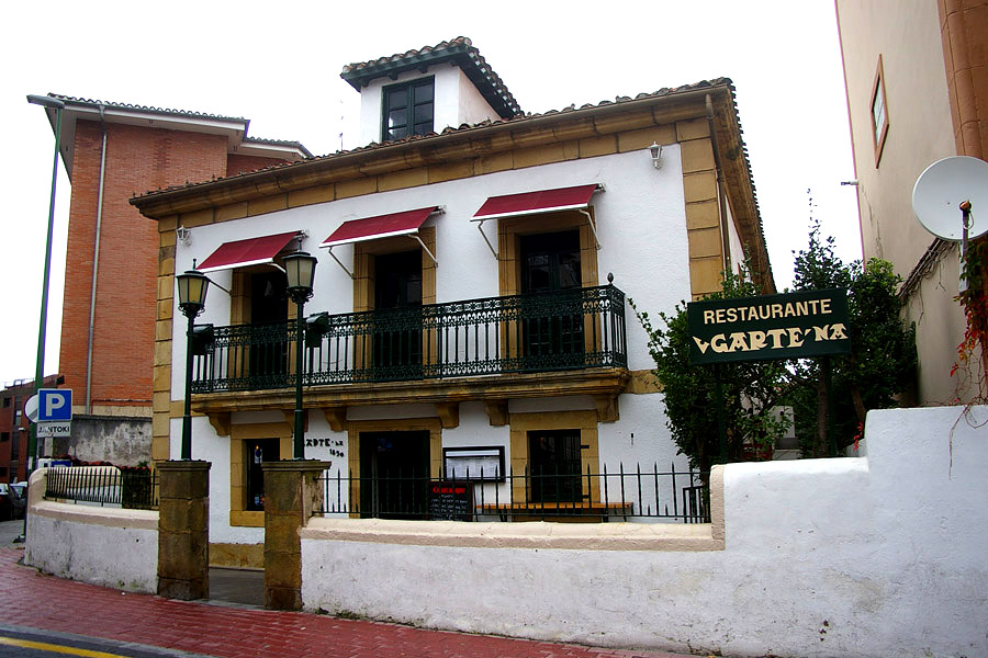 fachada-entrada-restaurante-ugartena-getxo.jpg